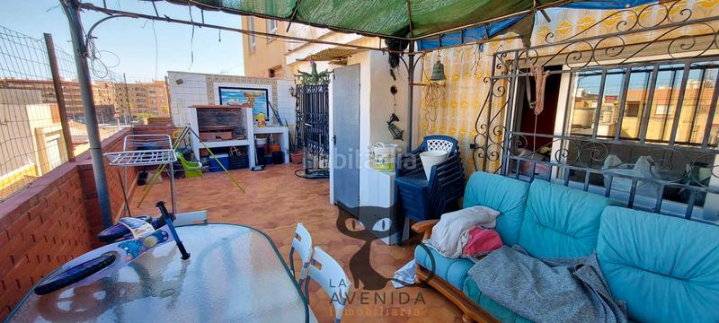 Foto f475e2c3-2828-4c98-96ff-0233b3904c15. Piso amplio piso reformado con terraza en zona universitaria – 170 m² en Catarroja