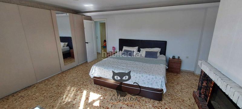 Foto fd41ad21-d759-4366-9100-2013e08cd029. Piso amplio piso reformado con terraza en zona universitaria – 170 m² en Catarroja