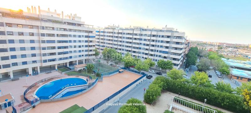 Foto 507014a4-544b-4234-a361-86c971932951. Pis amb calefacció aparcament piscina a Camí Reial Valencia