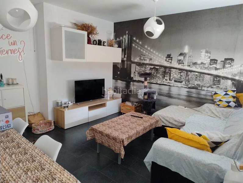 Foto 0b9125db-3b29-421c-935e-2759a0be45cb. Pis amb calefacció a Benetússer