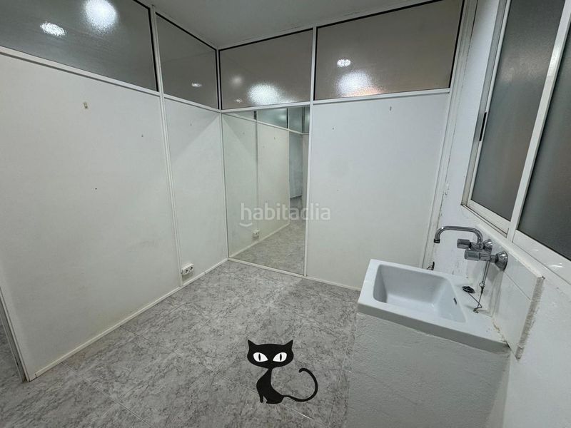 Foto 9febe880-ddcd-454d-8e74-be3d99b175a1. Local comercial a Catarroja