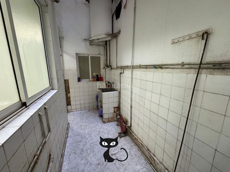 Foto bd22763e-ae87-4b8c-b187-a68ae7a99b83. Local comercial a Catarroja