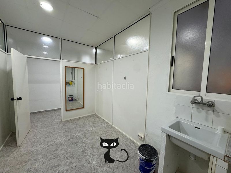 Foto da4606b9-ea77-4a18-b0b7-fe6928fa2304. Local comercial a Catarroja