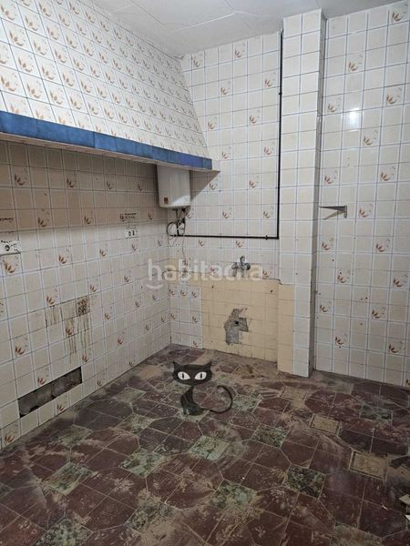 Foto 004ea5b2-d345-4590-a51d-eb011ab772d9. Local comercial a Benetússer