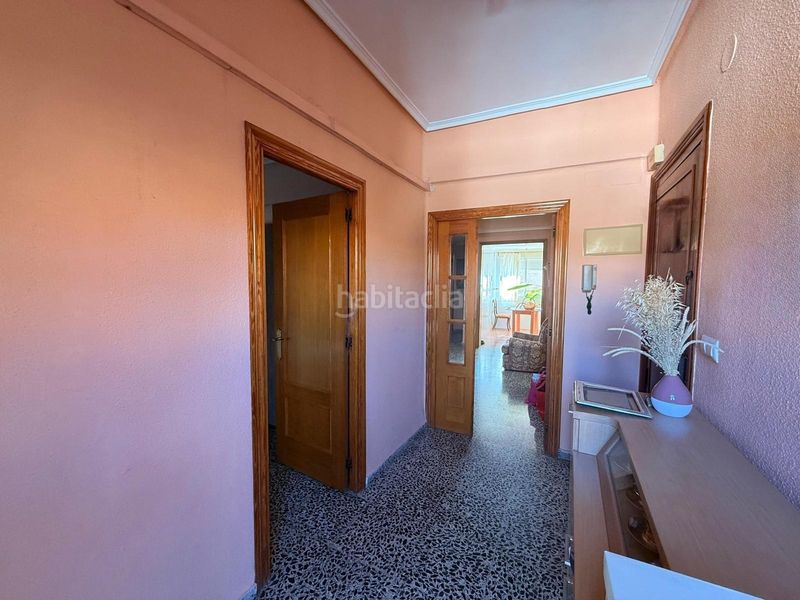 Foto 0629fe91-aca1-4ab3-9513-c68afeadba9e. Casa amb aparcament a Catarroja