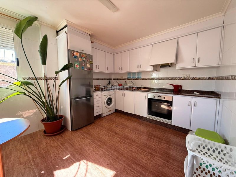 Foto 12a4d018-cfff-4d65-98ba-5cb051de005d. Casa amb aparcament a Catarroja