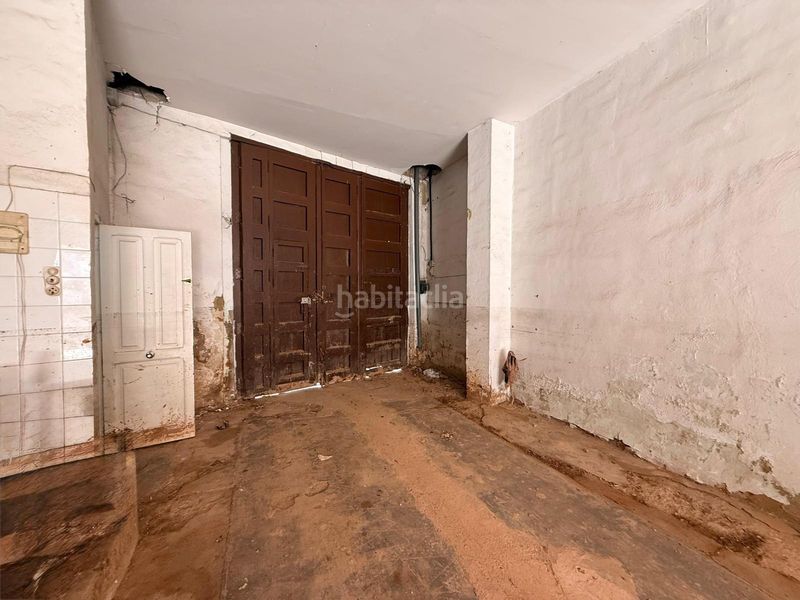 Foto 3c264abf-4ef8-4f1f-a65c-54e2285e9bda. Casa amb aparcament a Catarroja