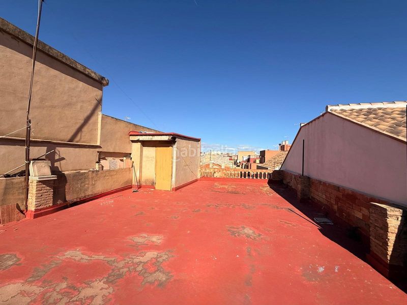 Foto 7f114d80-ff6e-4034-b802-7e38dbf20ea6. Casa amb aparcament a Catarroja