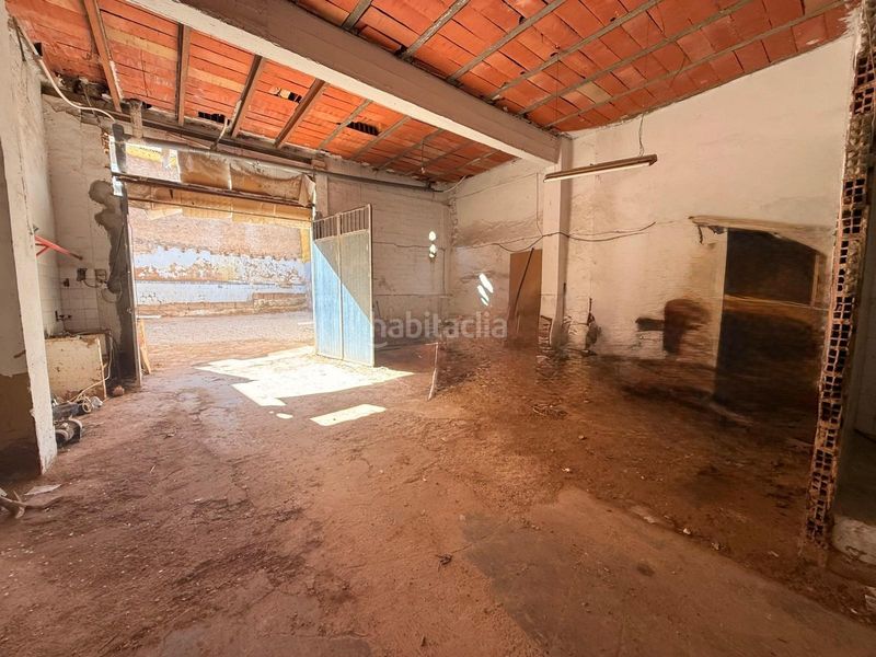 Foto a954b1a0-226f-44ec-a000-ad9be85e6355. Casa amb aparcament a Catarroja