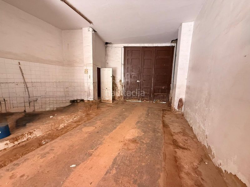 Foto caa2325e-946b-4240-8fe4-fd659e541fe0. Casa amb aparcament a Catarroja