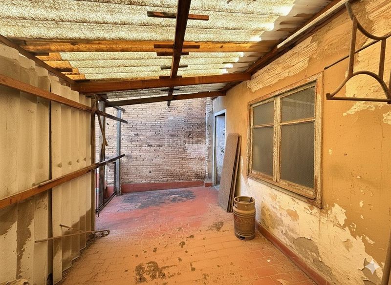 Foto 48351045-e6c8-4e54-bbac-2cfe3fd59315. Casa amb aparcament a Massanassa