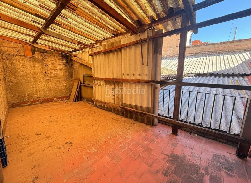 Foto d73b58ce-9d2a-47b1-8057-bac0cc71a104. Casa amb aparcament a Massanassa