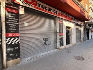 Geschäftsraum in Benetússer. Local comercial av. cami nou   benetússer