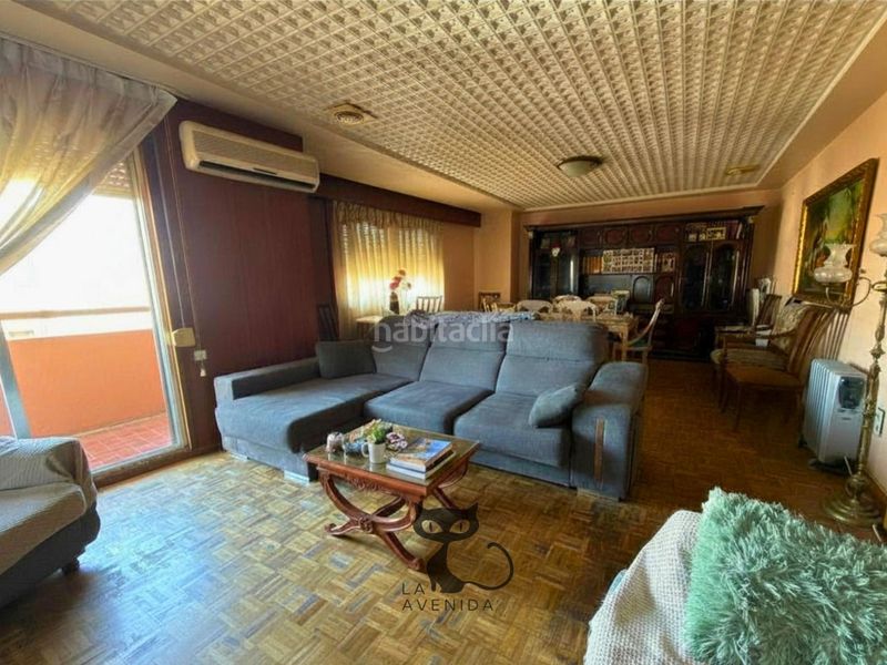 Foto 91a19f44-5f60-41fc-b08d-8d906eb37f7c. Pis a Benetússer