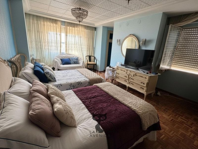 Foto b0f24d52-2ee5-41e9-b106-d100ed74972c. Pis a Benetússer