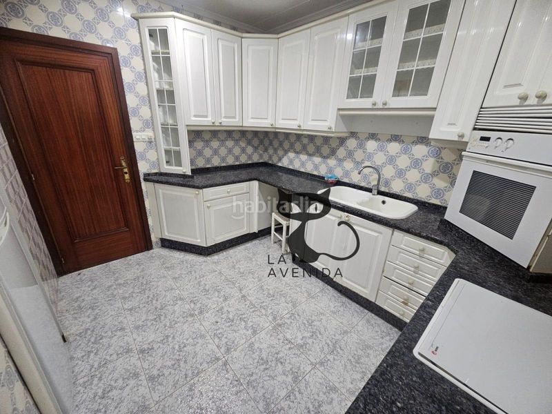 Foto 689f97fe-d436-4aab-87cb-963c473da0f2. Apartament amb aparcament a Catarroja