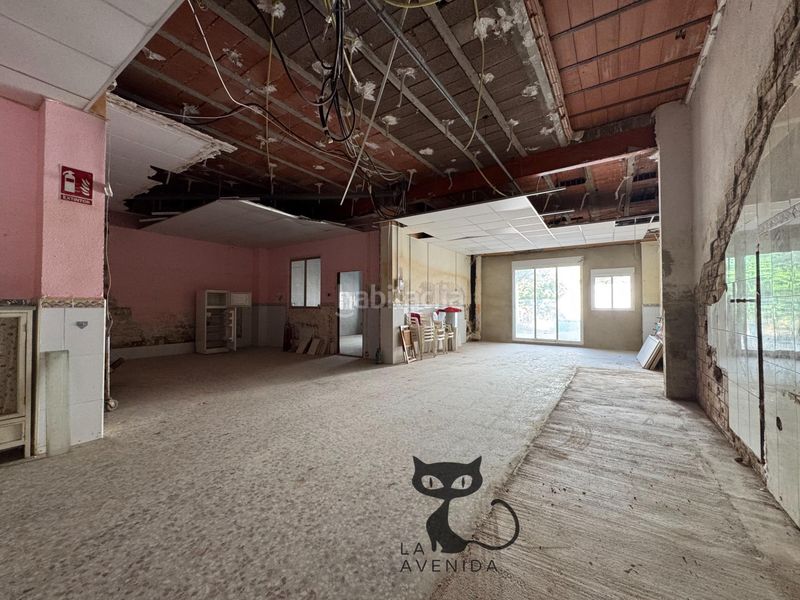 Foto b66e7be3-bd2d-4daa-b6d1-45d69da97b85. Casa amb aparcament piscina a Benetússer