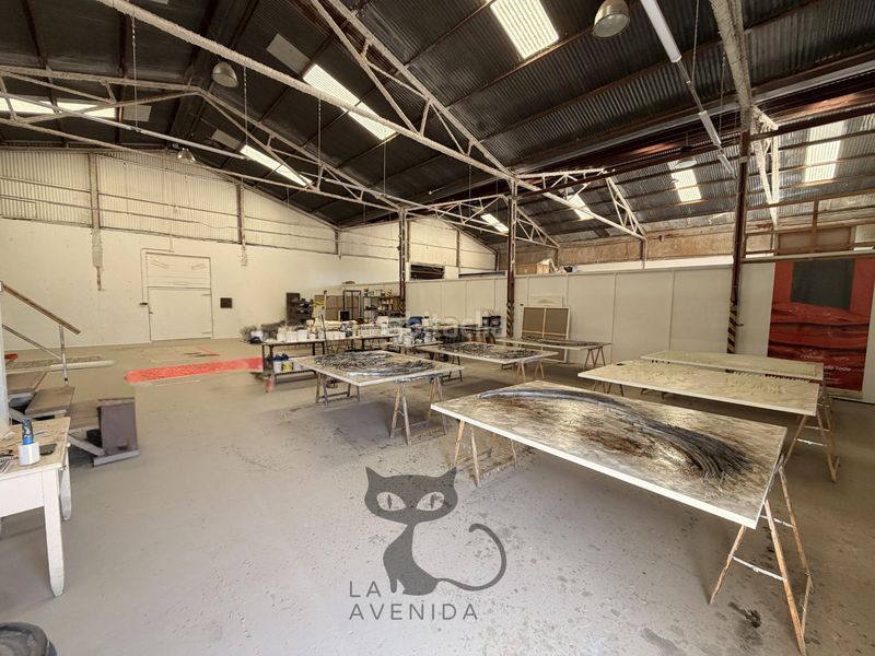 Foto aeee45e4-36a7-401c-a5bc-234efe4ad0cd. Nave industrial venta de nave industrial en Beniparrell
