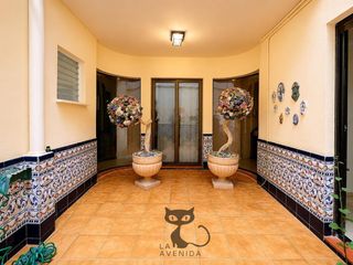 Casa a schiera in Massanassa. Exclusiva casa en el corazón de massanassa