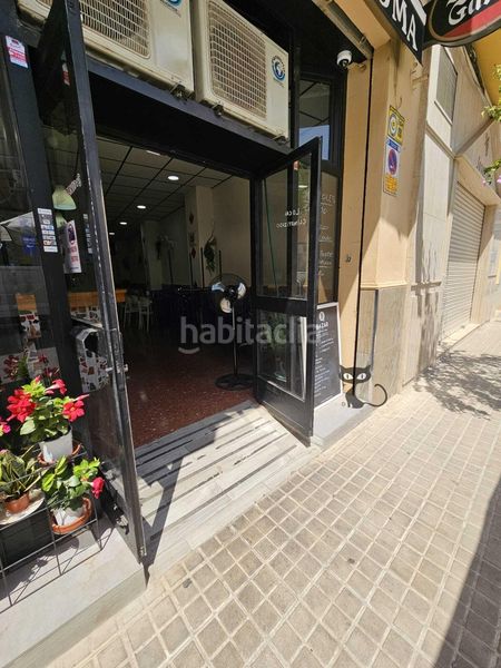 Foto f25a6a61-48ae-473b-a5e6-6caa85b86238. Rent business premise in Benetússer