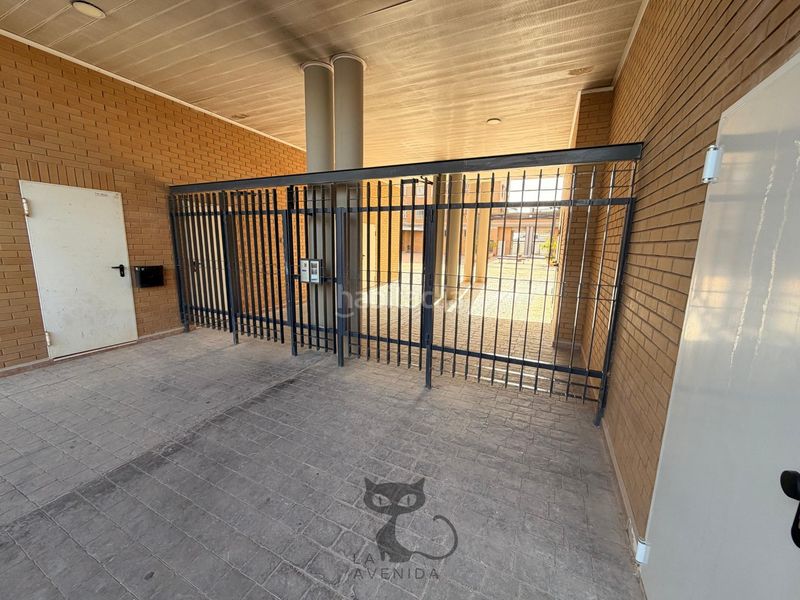 Foto 0be3643c-bbb7-4a4d-b970-9c04fd7fadcf. Posto auto in Alfafar