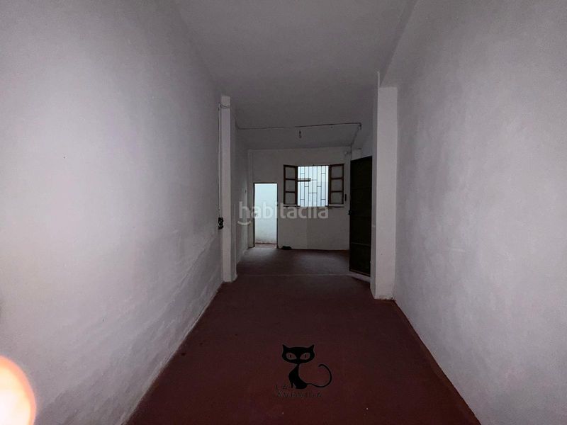 Foto dbdffb27-8daa-4358-ac96-ff18e7f28bfc. Local comercial a Benetússer