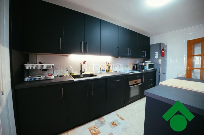 Foto cc6b06d9-5257-4d58-865e-e12725c11959. Pis a El Puerto Roquetas de Mar