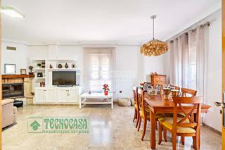 Casa aparellada  Calle califas. Casa en venta en roquetas de mar  aguadulce
