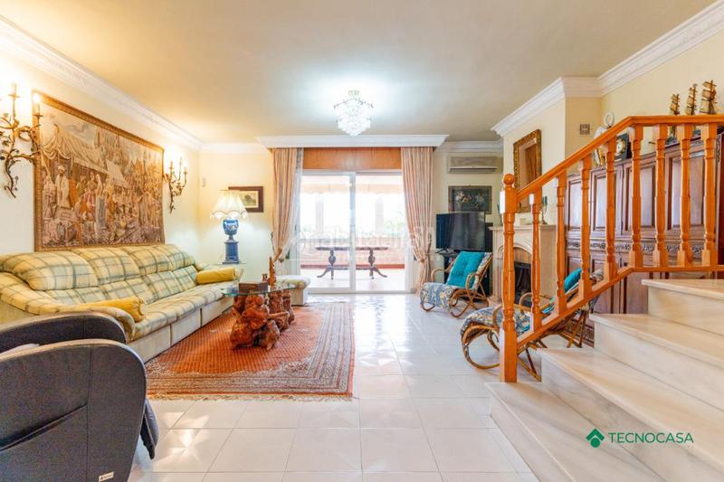 Foto 3e1773fe-8811-4e96-8567-06c409b1de7c. Maison jumelée avec parking dans El Puerto Roquetas de Mar