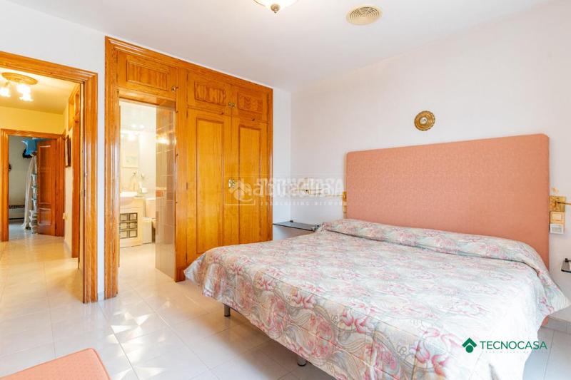 Foto cc65148c-3cfa-46d1-a28c-6d143c2a2cd1. Maison jumelée avec parking dans El Puerto Roquetas de Mar