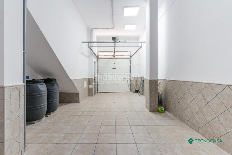 Foto 2b07ca8c-0b3d-4636-b51d-005003098ab3. Casa aparellada amb aparcament a Aguadulce Norte Roquetas de Mar