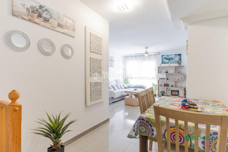 Foto 5f1615e2-b6ba-4482-b650-ccdf710d4d83. Casa aparellada amb aparcament a Aguadulce Norte Roquetas de Mar