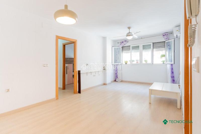 Foto 9f707490-0805-49c4-93da-06a21a084b96. Pis amb aparcament a El Puerto Roquetas de Mar