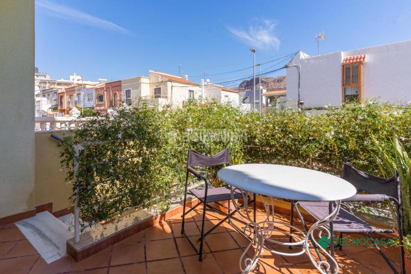 Foto 73742b16-9623-44e8-8f0c-47d79efc4b55. Casa bifamiliare con parcheggio in Aguadulce Sur Roquetas de Mar