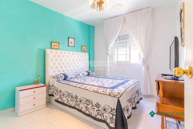 Foto c6a756e0-f7f2-4a05-987b-c56409995ef3. Casa bifamiliare con parcheggio in Aguadulce Sur Roquetas de Mar