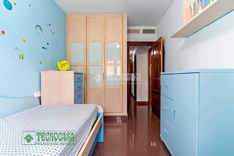 Foto 20b8282a-7dc5-4cbf-8ee1-7864d7479051. Maison jumelée avec parking dans Aguadulce Sur Roquetas de Mar