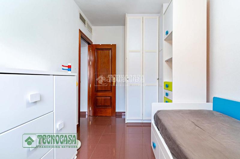 Foto 4e6adbc4-9a51-48cc-808c-8fbdc716a2f0. Maison jumelée avec parking dans Aguadulce Sur Roquetas de Mar