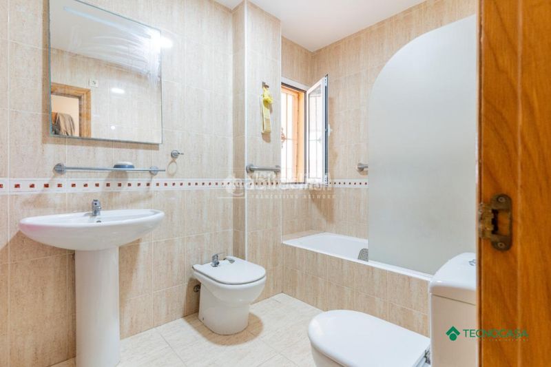 Foto 060f9698-70a6-42c7-8d3a-9eed73c670ac. Pis a El Puerto Roquetas de Mar