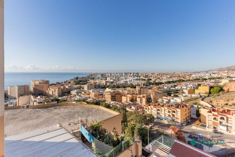 Foto 24aede94-1cc9-439e-970d-24da8e4d7e00. Pis a El Puerto Roquetas de Mar