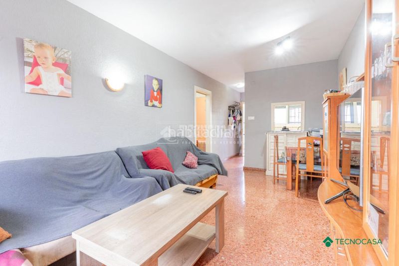 Foto 2fd4f9bb-e65a-47d9-89bd-080e4b3aea85. Pis a El Puerto Roquetas de Mar