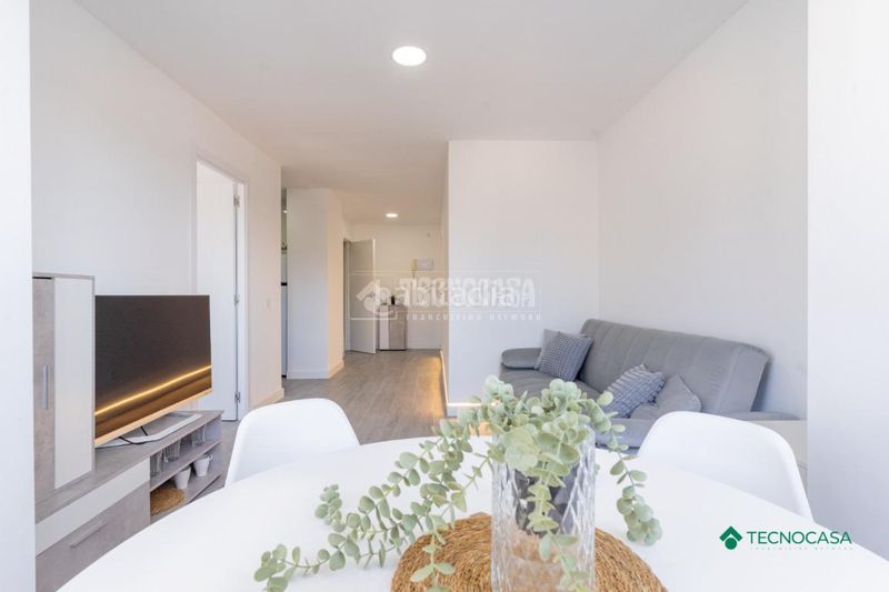 Foto f3d8178a-b378-4804-9175-66dfa60c15cd. Pis amb calefacció piscina a Aguadulce Sur Roquetas de Mar
