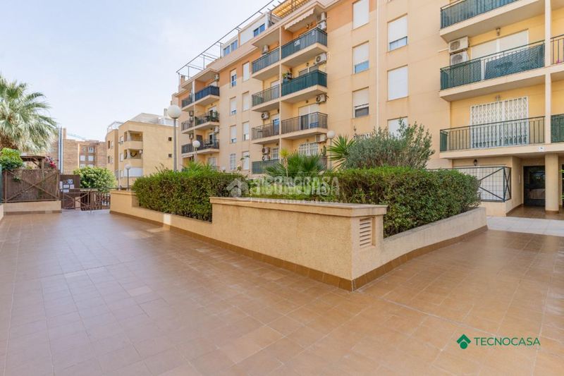 Foto 47c7a60d-d21a-4fcc-9d06-44ebee1b782e. Pis amb aparcament piscina a Aguadulce Sur Roquetas de Mar