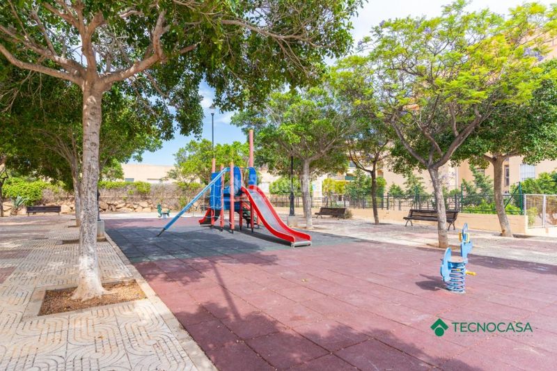 Foto bc2648a1-df15-457c-89ca-3562e3a87076. Dúplex amb aparcament a Aguadulce Sur Roquetas de Mar