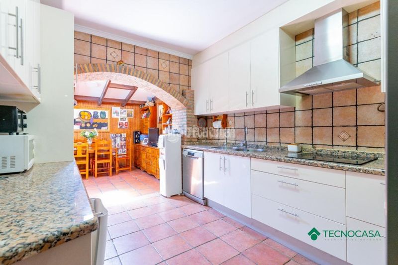Foto f8c2f51b-f743-4868-87b8-12ede4aca9ed. Casa amb piscina a Aguadulce Norte Roquetas de Mar