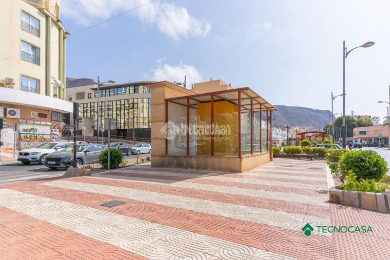 Foto 0a5c7e6f-719b-4137-ba72-4b78a16f5412. Aparcament cotxe a Aguadulce Sur Roquetas de Mar
