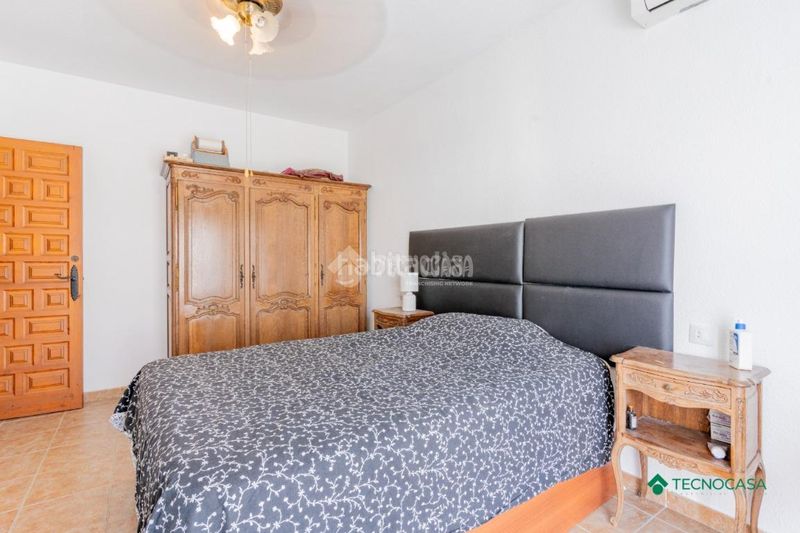 Foto d07afd96-0d76-4ac6-8c10-81ea232f3670. Casa bifamiliare con parcheggio in Aguadulce Norte Roquetas de Mar