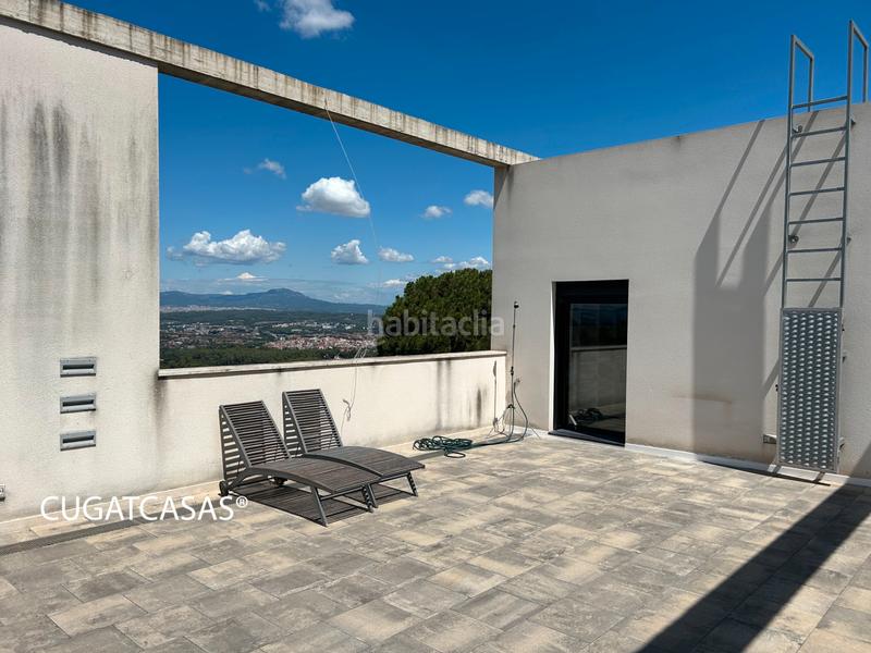 Foto 734bd1b7-51b3-4911-b729-46b4ce64dc4b. Chalet with fireplace heating parking in La Floresta Sant Cugat del Vallès