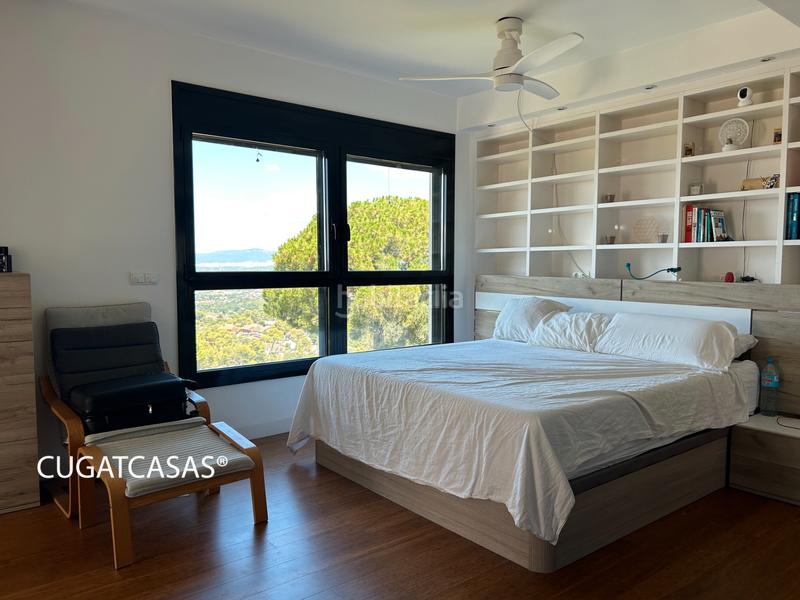 Foto e56d327d-da7e-49a6-af1c-4073f0e16461. Chalet with fireplace heating parking in La Floresta Sant Cugat del Vallès