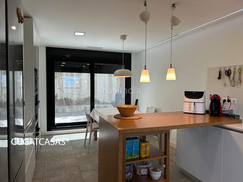 Foto fe3f06ed-edc5-4f36-900d-bee372197213. Chalet with fireplace heating parking in La Floresta Sant Cugat del Vallès