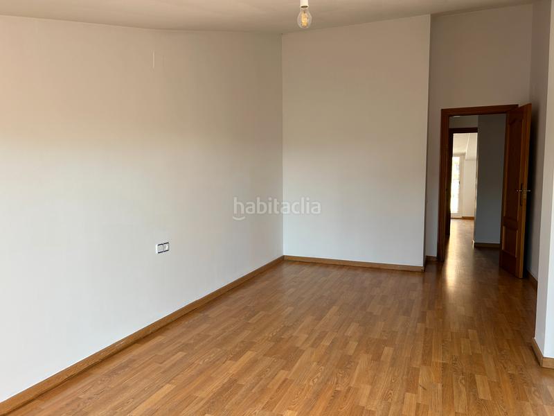 Foto 9ef5efe9-eb0d-44d6-ac09-ff1a1d73eaa4. Etagenwohnung mit heizung parking in Ca n´Oriol Rubí